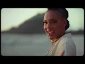 Irina Barros - Viaja (Official Video) Prod. Daus