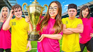 LA FINAL DEL MUNDIAL DE YOUTUBERS SE SALIÓ DE CONTROL😭⚽️| Susy Mouriz