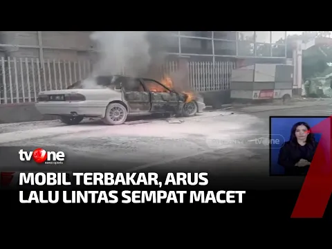 Sebuah Mobil Sedan di Garut Terbakar, Dua Penumpang Selamat