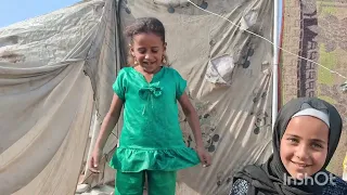 استحلفكم بالله انكم تشاهدو الفيديو للآخر وشوفو شو لاكله الي فاجأتها لاخوتي وهي ابسط اكله 