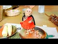Download Lagu JULIE Is A Foodie For Sure, Able To Eat More Food After Full