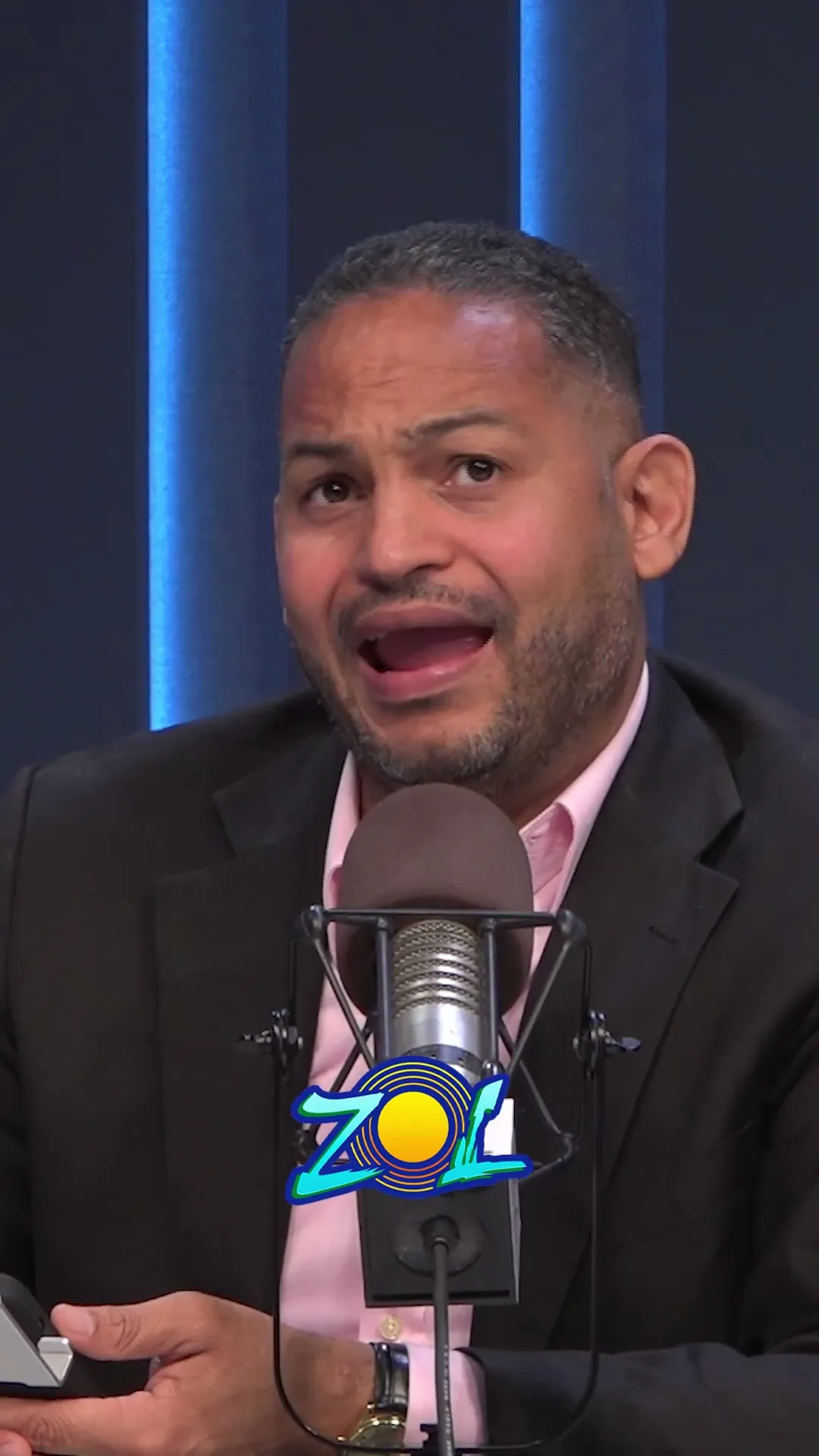 FEUDOS PERSONALES SIN LEY NI CONTROL