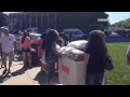 Long lines umasslowell Leitch Hall as freshmen arrive for fall lowellsunnews