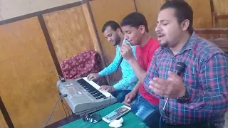 ترنيمة صوته لسه بينده من سنين المرنم ماجد داود والمرنم وحيد فهيم والعازف المتميز ميلاد موسى 