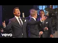 Download Lagu Bill \u0026 Gloria Gaither - Walk With Me [Live] ft. Bill Gaither, Ernie Haase \u0026 Signature Sound
