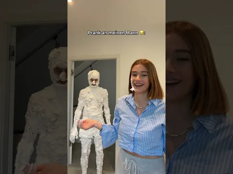 Seine Reaktion😂 #prank #shorts #rasierschaum