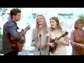 Download Lagu Amazing Grace - The Petersens (LIVE)