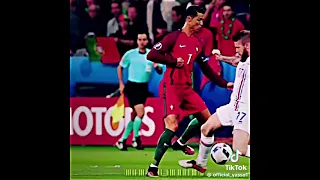 وانا شاب في سن العشرين دندنها