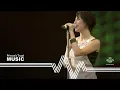 Download Lagu Natalie Imbruglia - Torn (The Prince's Trust Party In The Park 1998)