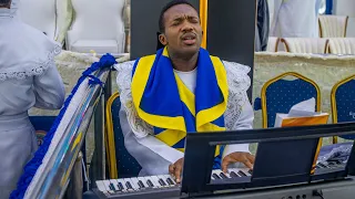 ccc hymn 908 bi gbogbo aiye dite mowa 
