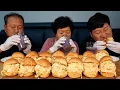 Mulberry juice Salad roll of bread - Mukbang eating show