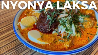 Download 🇲🇾 TRULY AMAZING NYONYA LAKSA in MELAKA! Nyonya Dumplings \u0026 BEST CENDOL! MP3