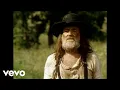 Download Lagu Willie Nelson - Blue Eyes Crying In The Rain (Official Video)