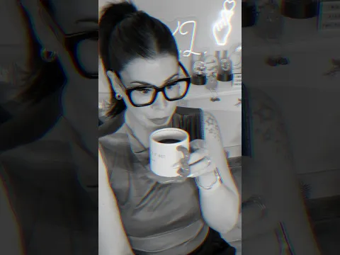 Las cosas más BIZARRAS que hice como SECRETARIA | STORYTIME completo en el canal