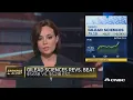 Gilead beats announces CEO stepping down