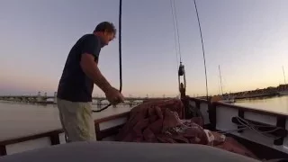 Episode 177 – Typical Day Aboard a Moored / Anchored Boat – Life on a Sailboat Day 82