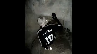 اخ يا حظي الي في حضنك رماني عراقي  مسرع دندنها