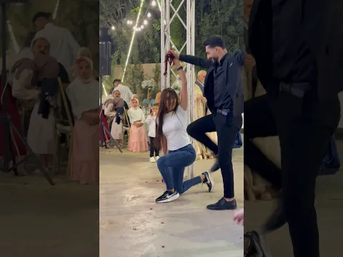 حركاتي الاخطر والاغرب ام الجود نجمة الدبكات dabke lebanon