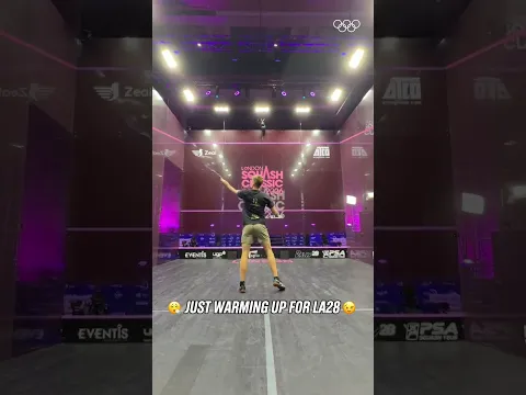 🔓 Squash skills unlocked! 💪Colombia's Matias Knudsen takes us to skills school. 👀
