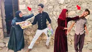 Ramin went to Soraya s house to resolve the dispute but Zolfa s mother threw him out