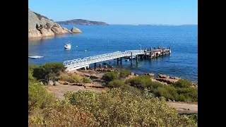 236-Woody Is – Southern Ocean – Under the Surface