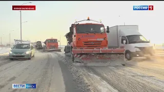 В Омске на ликвидацию последствий сильнейшей метели брошены все силы