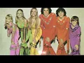 You Won t Believe What s in This Brady Bunch Photo