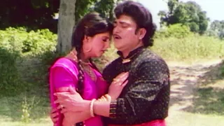 gori tari unchi re medine naresh kanodia roma manik arvind barot gujarati romantic songs