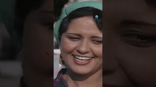 أحمد زكي ثب ت معالي زايد في دقيقة البيضة والحجر Shorts 