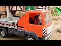 Download Lagu Bangun Mainan Jembatan Mobil Truk - BIBO dan Mainan