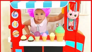 Download Diana pretend play with Baby Dolls, Funny Kids videos with Toys by Kids Diana Show MP3