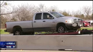 Suspect in custody after I-45 standoff in Navarro County