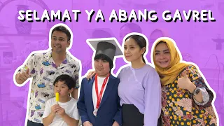 touched brother gavrel is already going to junior high school 