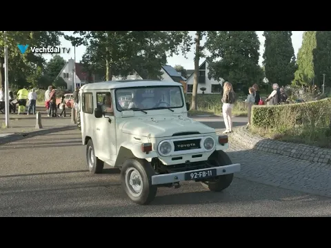 Oldtimer rondrit Oranjefeest Nieuwleusen 2025