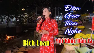 Download Đêm Giao Thừa Nghe Một Khúc Dân Ca - Bích Loan | Giọng Hát Dân Ca Ngọt Ngào Lay Đọng Triệu Con Tim! MP3