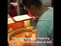 Mie ayam kari wajib coba di singapore