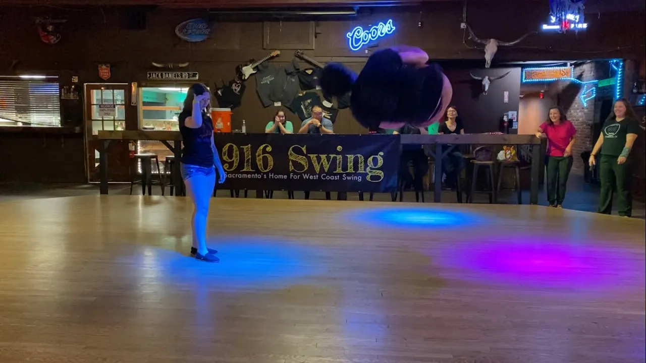 Arthur Scott & Courtney Mausling @ 916 Swing (10/11/22)