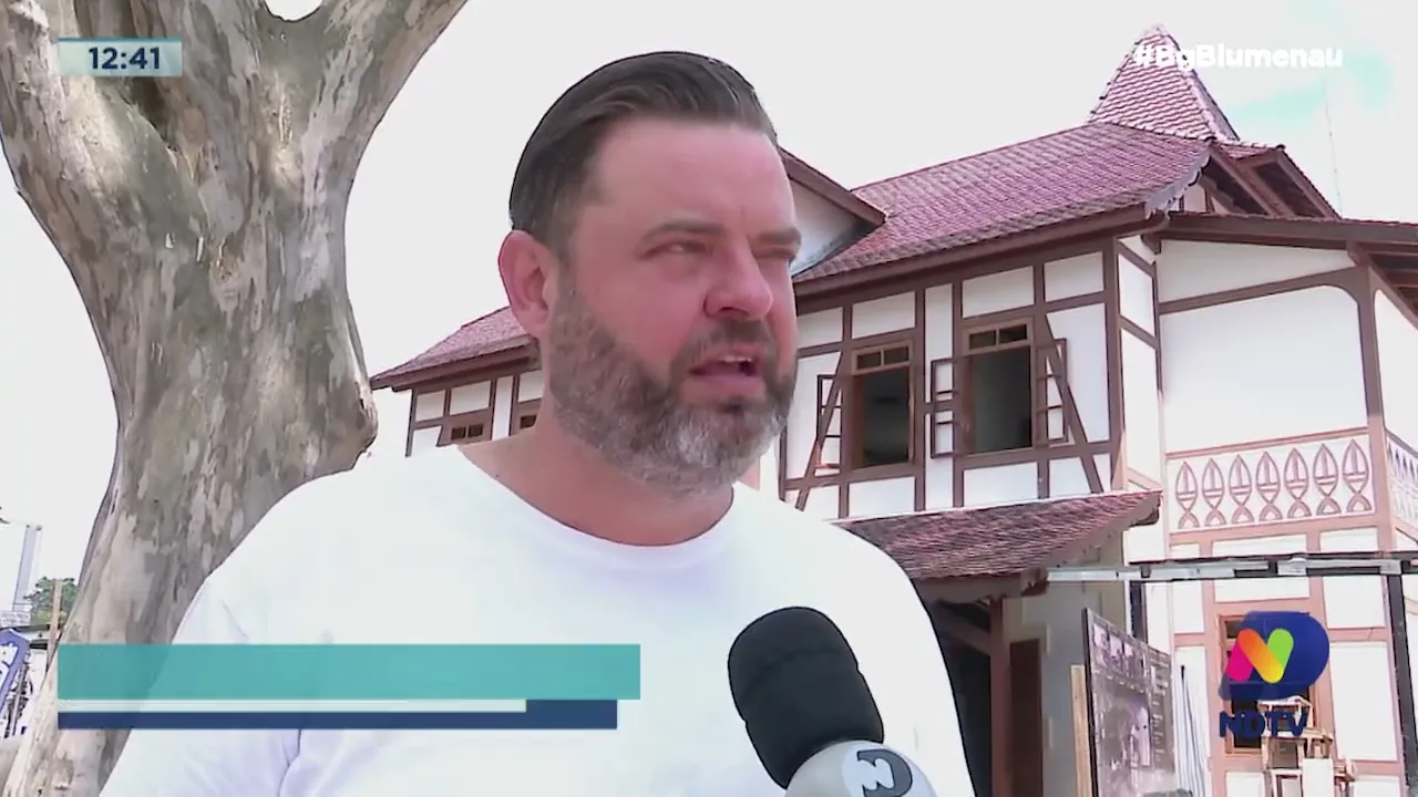 Obras da praça da estação está em ritmo acelerado e deve ser inaugurado ainda esse ano em Blumenau