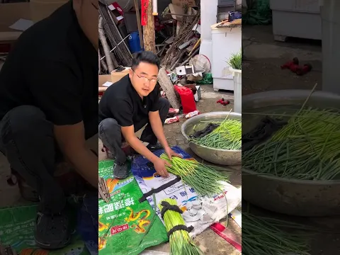 Fortunately, I have the wisdom to sell my garlic sprouts for more money. Learn how to order fres