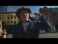 Country singer confronted by Lost Dog Street Band Benjamin Tod