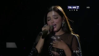 Download SELEBRITA AWARDS 2017 Ashanty - Andai Aku Bisa MP3