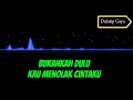 HITAM BUKAN PUTIH [Lirik] MEGA MUSTIKA