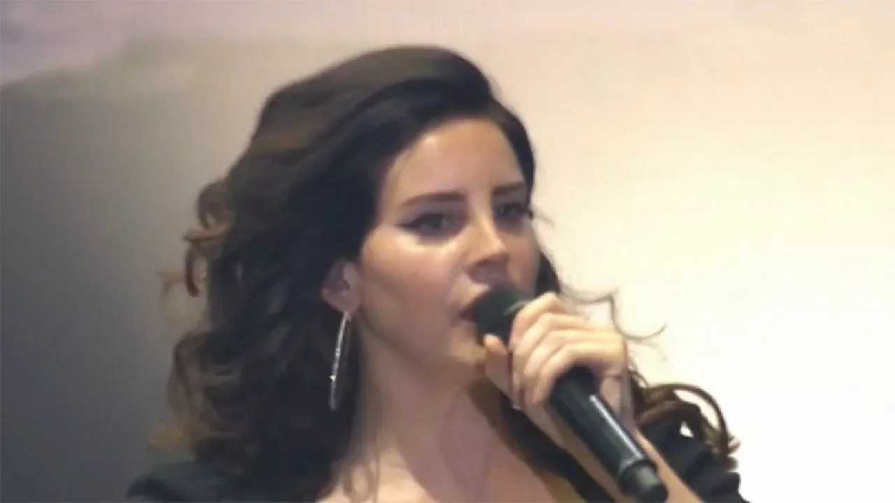 Lana Del Rey - Live at Lollapalooza Brazil 2018 Lana Del Rey - Live at Lollapalooza Brazil 2018