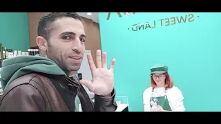 أشكال وألوان وأسعار الحلويات في شارع نظامي باكو أذربيجان