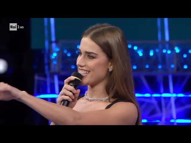 Sarà Sanremo 2024 - Clara con 'Febbre' a Sanremo 2025