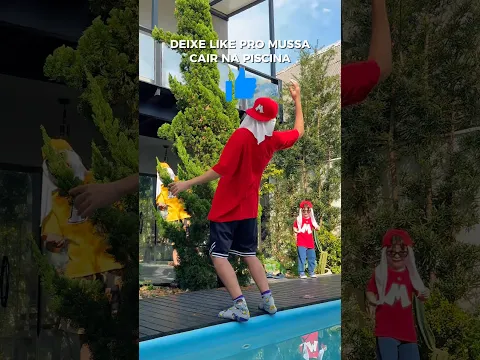 FAÇA O MUSSA CAIR NA PISCINA!