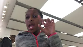 I m at the Apple store