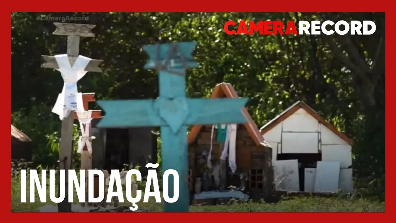 Cheia do Rio Paraguai inunda até cemitério e faz corpos saírem das covas