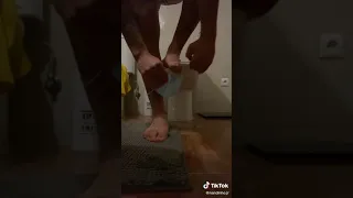 سافي سلات ملي ولات الكمامة ملابس داخلية ههه  سافي سلات ملي ولات الكمامة ملابس داخلية ههه