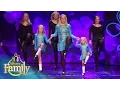 Download Lagu Voetjes van de vloer met de 5-jarige Molly | We Are Family 2015 | SBS6